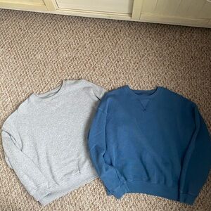 LOT American Eagle outfitters Relaxed Fit Crewneck Small S